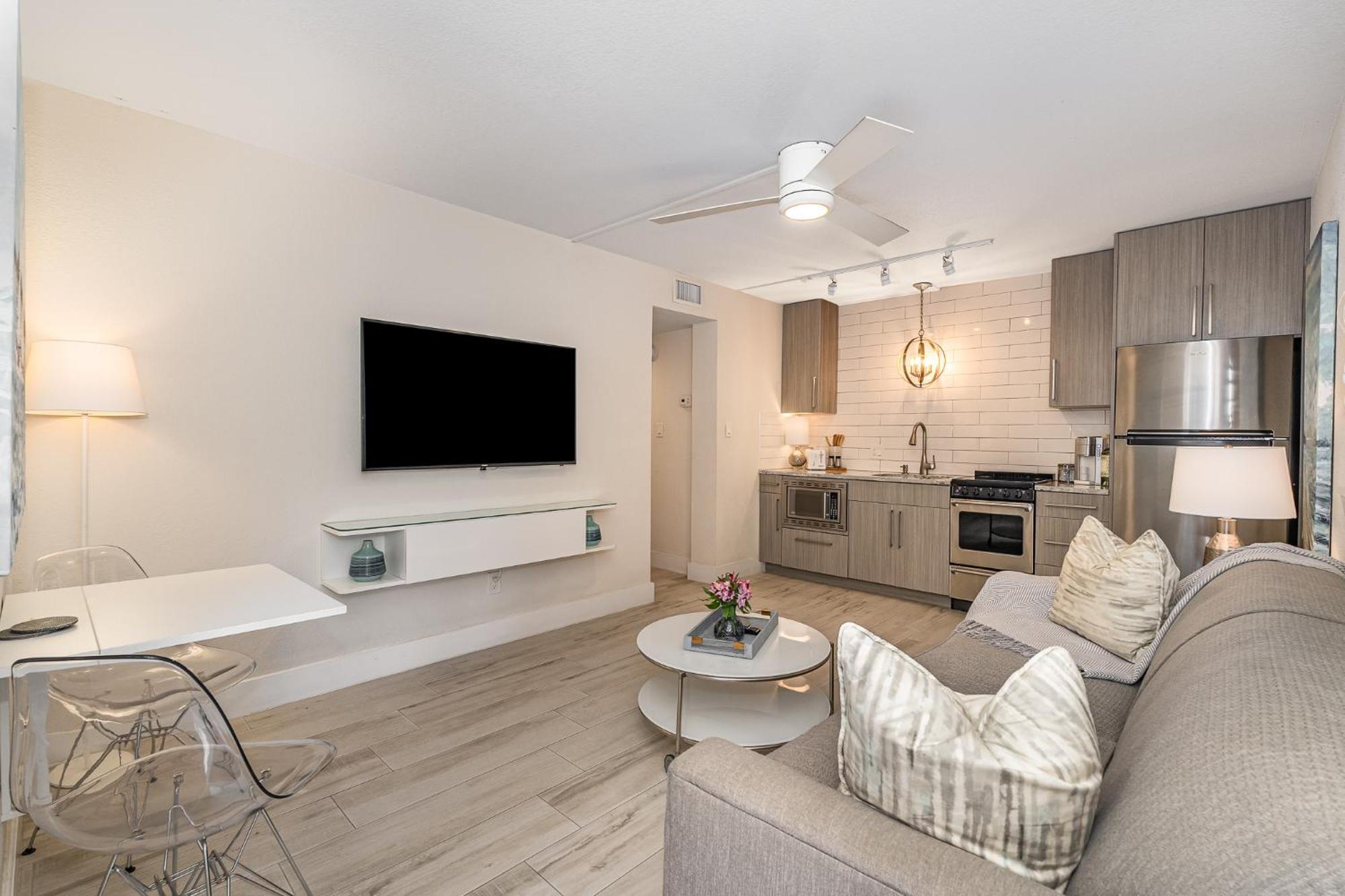 Boutique Vacation Rental Complex At Beach Cocoa Beach Eksteriør billede