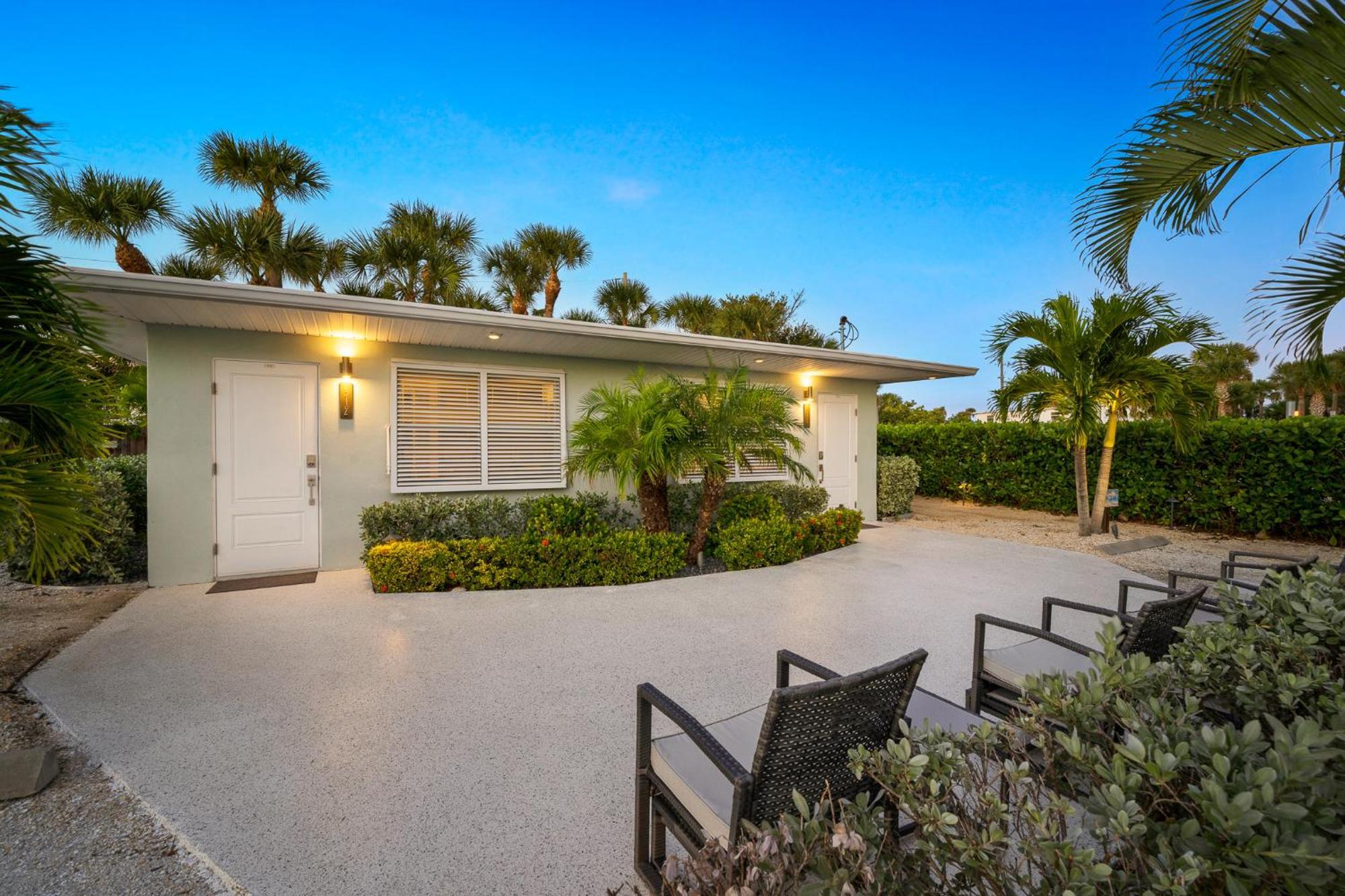 Boutique Vacation Rental Complex At Beach Cocoa Beach Eksteriør billede